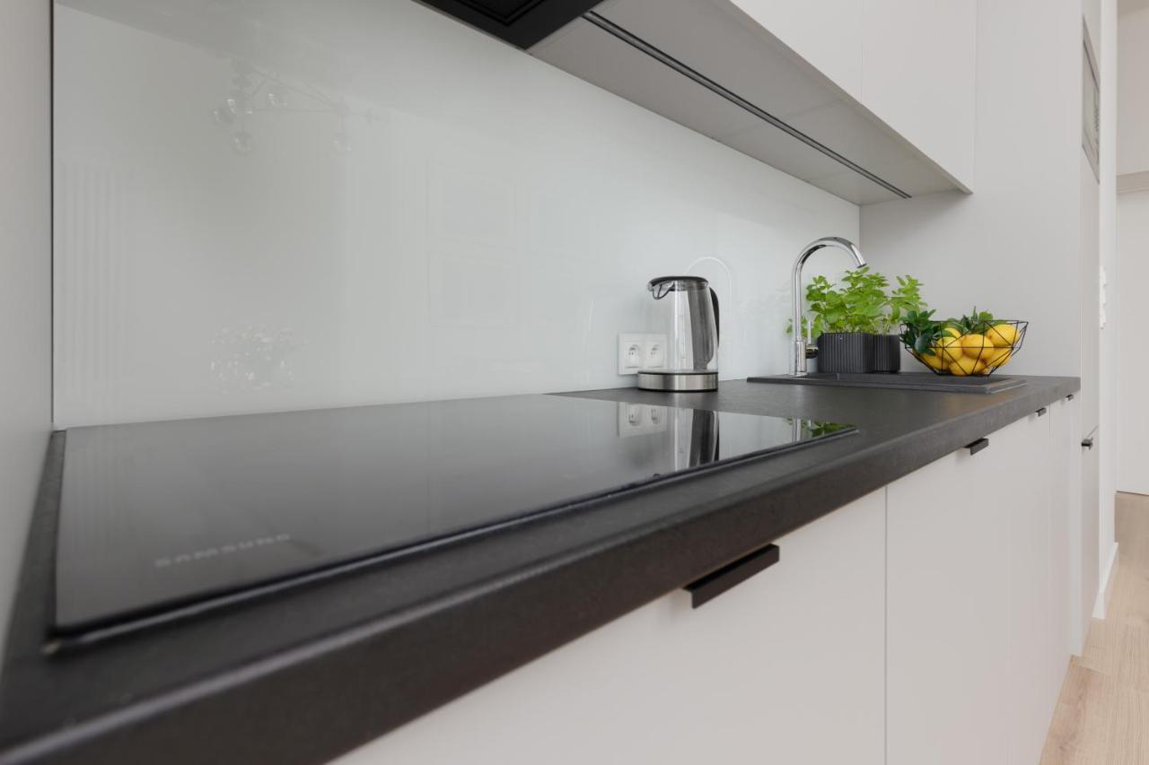 Spacious Apartment With Panoramic View Of Warsaw By Noclegi Renters 外观 照片